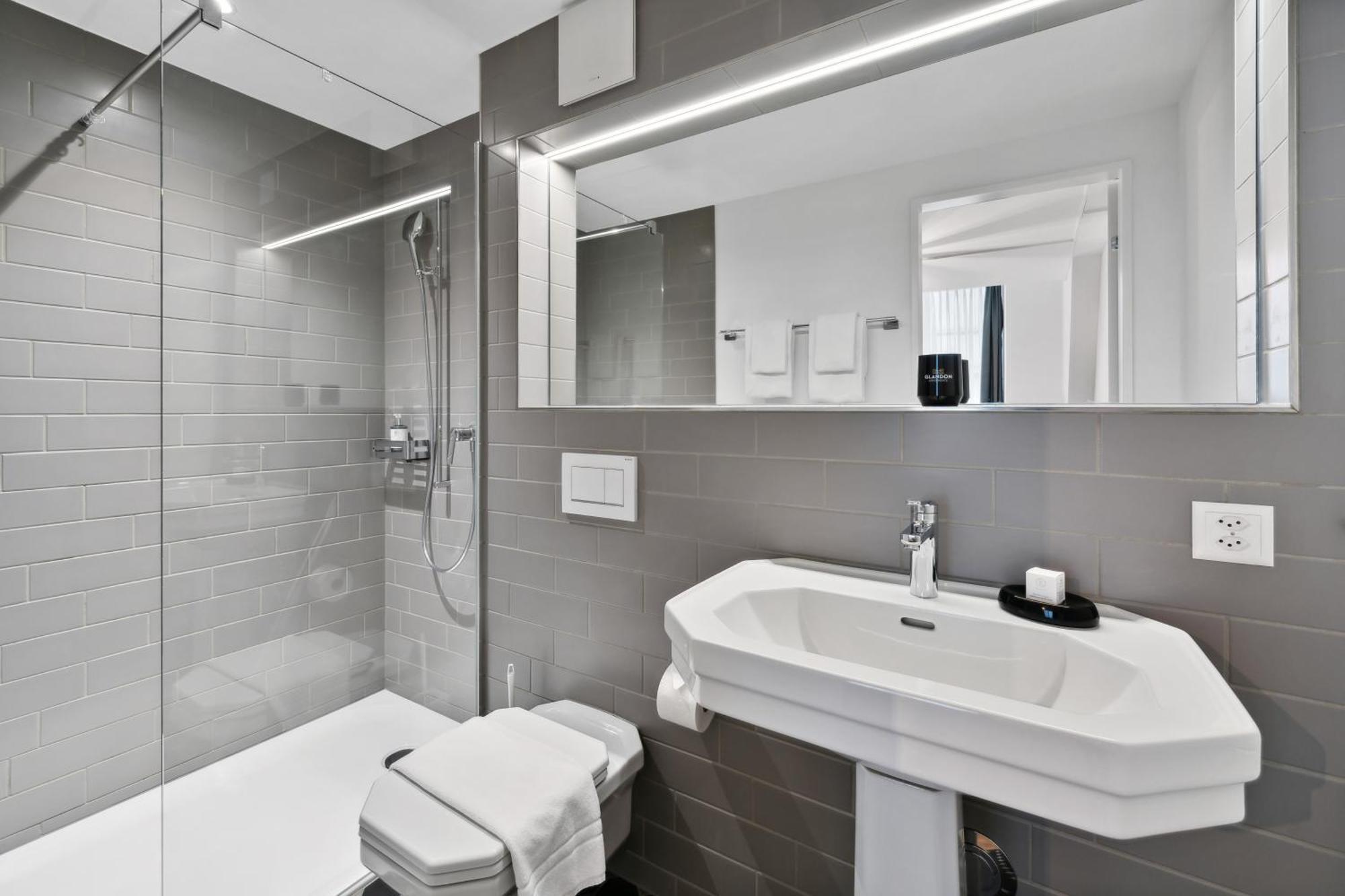 Glandon Rooms Haldenhof - Self-Check-In Люцерн Экстерьер фото